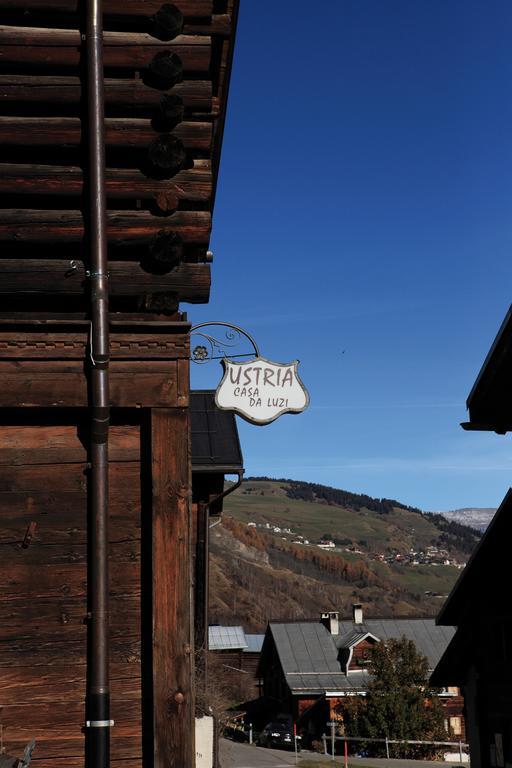 Chalets Casa da Luzi Surcasti Esterno foto