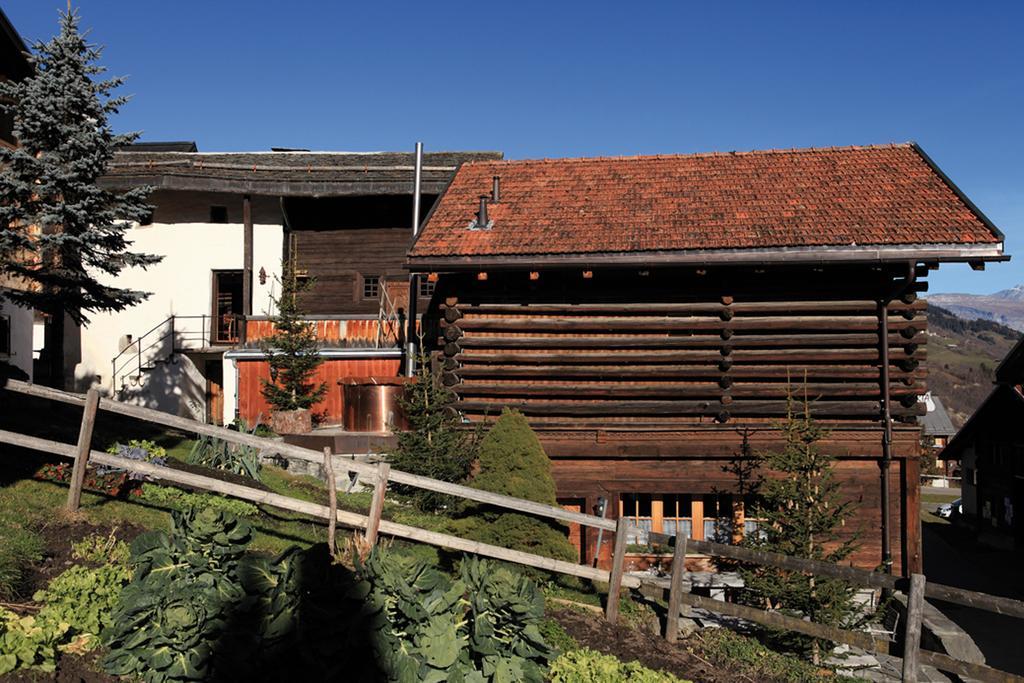 Chalets Casa da Luzi Surcasti Esterno foto